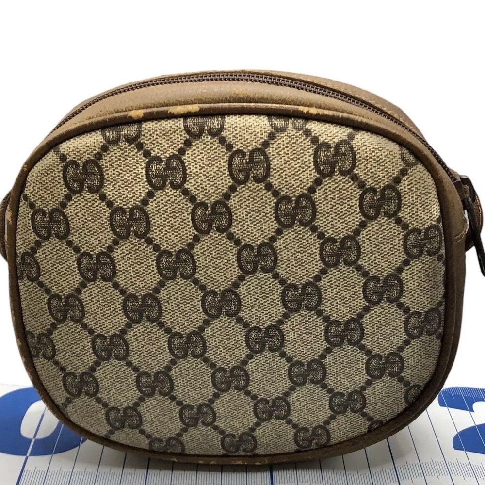 Trending Gucci Crossbody - Picture 3 of 13
